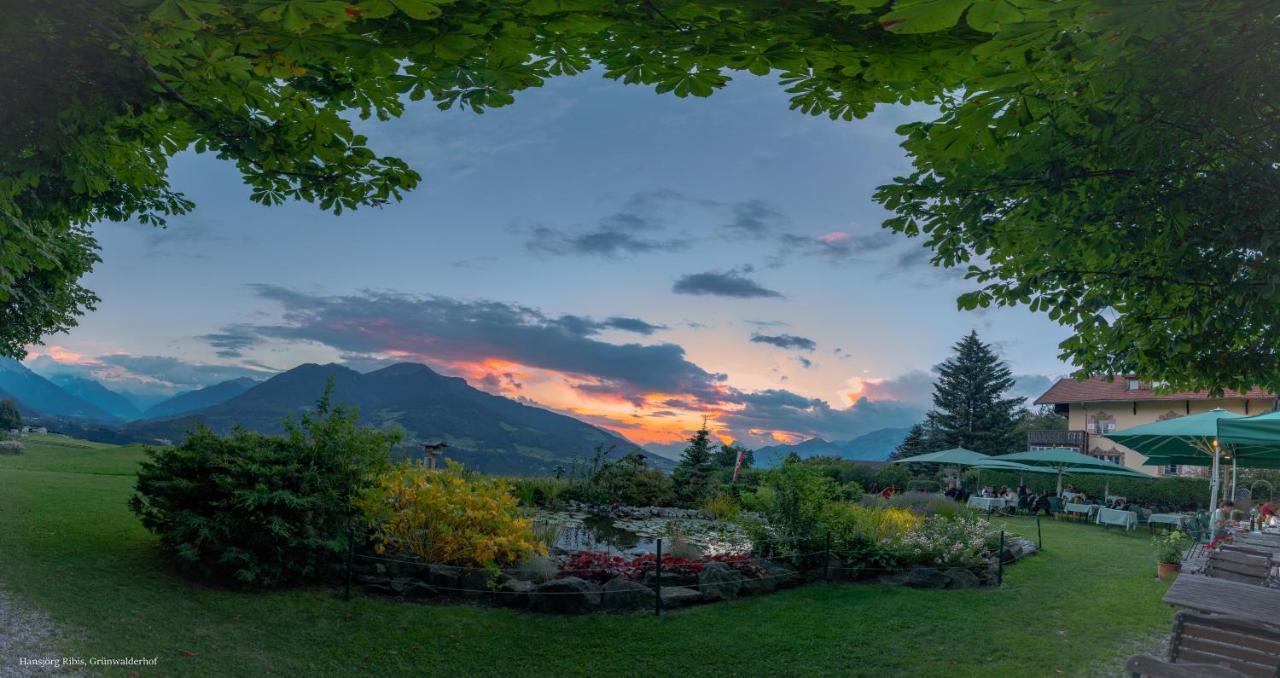 Hotel Restaurant Gruenwalderhof Patsch Luaran gambar